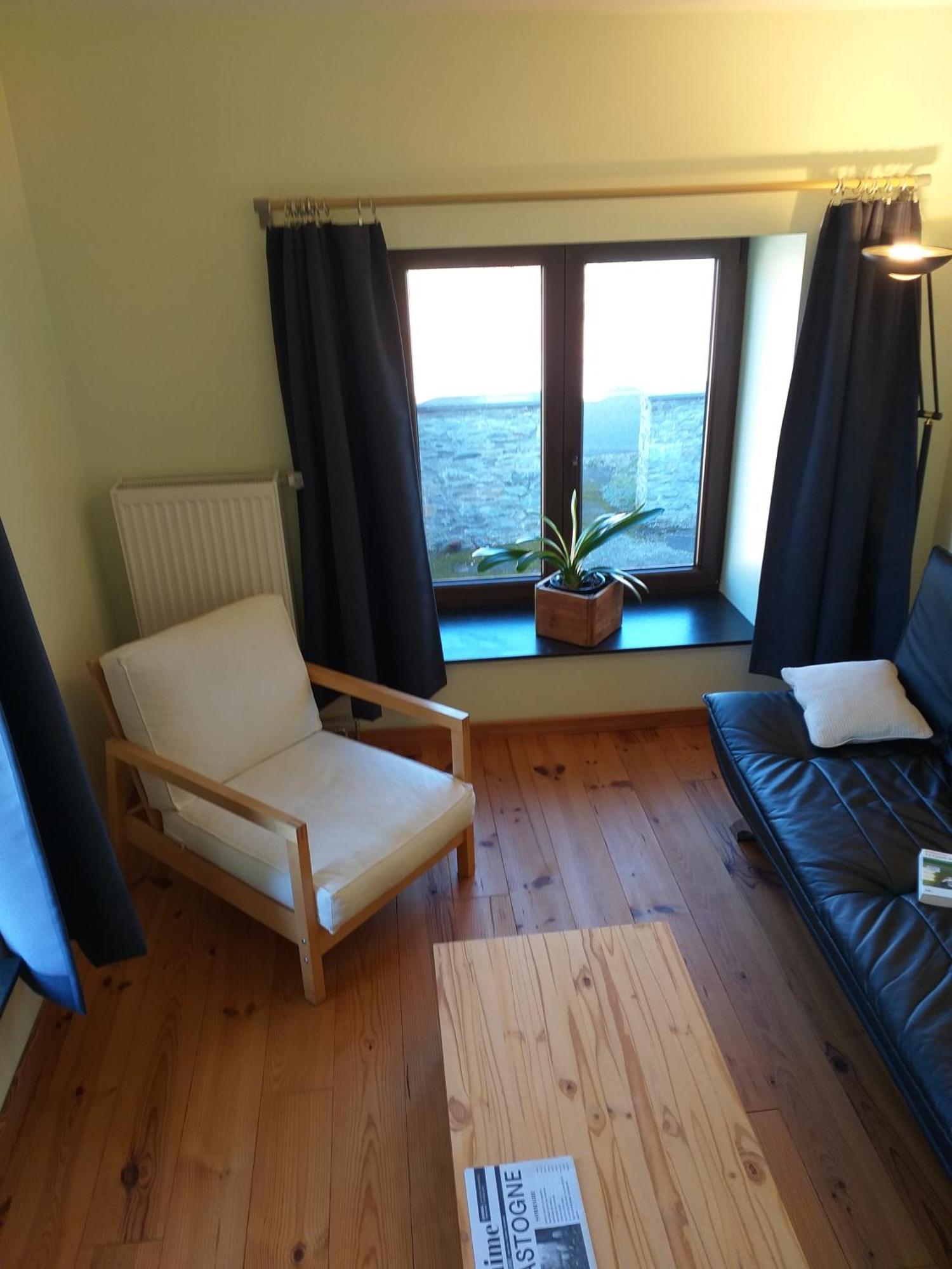 Gite L'Ecole De Ma Mere Villa Bertogne Esterno foto